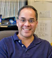 Frank  Gomez